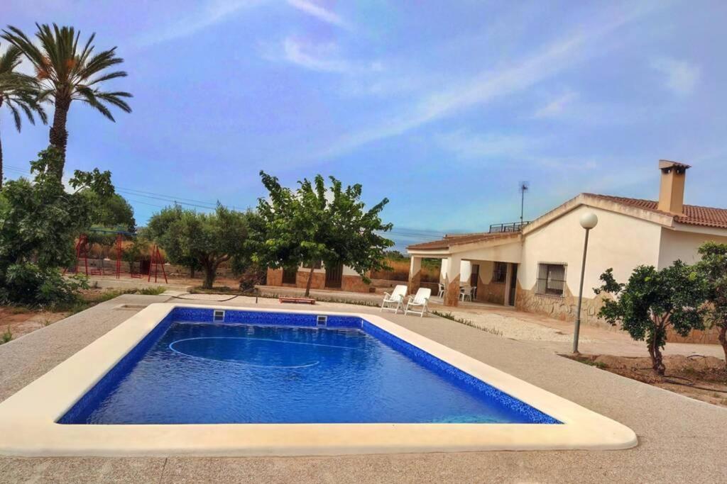 Villa Rustica Privada Con Gran Chalet Y Piscina Elche Eksteriør bilde